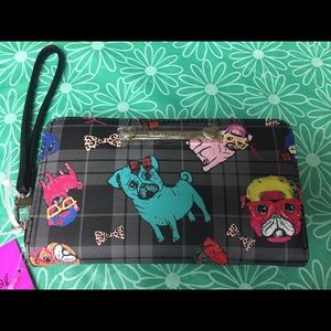 Betsey 🐕 Johnson Pug Bull Dog Wristlet Z/A Wallet